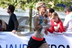 Halbmarathon Ingolstadt 2014 - (12) Siegerin bei den Damen Tina Fischl