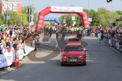 Halbmarathon Ingolstadt 2014 - Vor dem Start Zeitauto