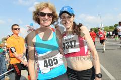 Halbmarathon Ingolstadt 2014 - OLEARY, Mary 405 und die Zweitplatzierte Damen Christine Fiedler 3347