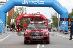 ODLO-Halbmarathon Ingolstadt 2017 - Führungsfahrzeug - Audi - Q2 - Foto: Marek Kowalski