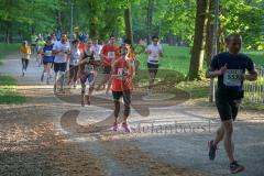 ODLO - Halbmarathon 2018 - Läufer auf der Strecke im Park - Foto: Jürgen Meyer