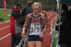 Neuburger Frühjahrswaldlauf 2013 - 7800 Meter - Lauf Cup - 333 Felicity Milton, TS Herzogenaurach, Siegerin Damen mit Streckenrekord