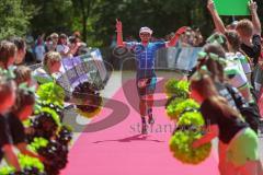 Triathlon Ingolstadt 2018 - Markus Stöhr ESV Ingolstadt im Zieleinlauf - Foto: Jürgen Meyer