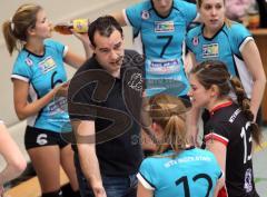 Volleyball Damen - ESV Ingolstadt - MTV Ingolstadt - MTV Trainer Fastenmeier nimmt eine Auszeit