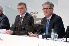 Audi - Jahrespressekonferenz 2015 - Prof. h.c. Thomas Sigi (Vorstand Personal) und rechts Vorstandsvorsitzender Prof. Rupert Stadler