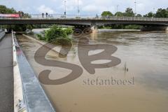 - Donau Hochwasser 2024  - Überschwemmung - Donaulände - Konrad Adenauer-Brücke - Foto: Markus Banai