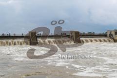 - Donau Hochwasser 2024  - Überschwemmung - Staustufe - Foto: Markus Banai