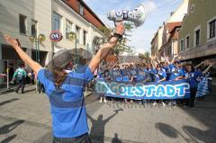 ERC Fan Invasion durch die Ingolstädter Innenstadt zur Saturn Arena