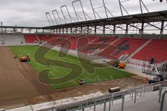 Audi Sportpark - Der Rollrasen wird gelegt