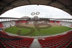 Audi Sportpark - Der Rollrasen wird gelegt