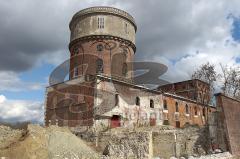 Abriss der Mauer - altes Gießereigelände in Ingolstadt an der Donaulände