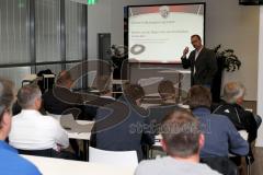 Infoabend über Nachwuchsleistungszentrum (NLZ) - Christoph Heckl -Foto: Jürgen Meyer