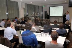 Infoabend über Nachwuchsleistungszentrum (NLZ) - Ronny Becht - Foto: Jürgen Meyer