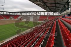 Audi Sportpark - Der Rollrasen wird gelegt