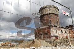 Abriss der Mauer - altes Gießereigelände in Ingolstadt an der Donaulände