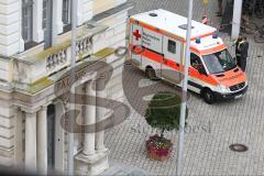 Geiseldrama in Ingolstadt Rathaus - Erlösung nach Polizeisturm - der letzte Krankenwagen fährt
