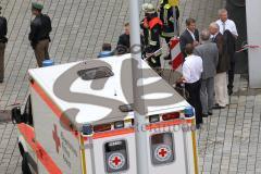 Geiseldrama in Ingolstadt Rathaus - Erlösung nach Polizeisturm - Sepp Misslbeck und OB Alfred Lehmann, Albert Wittmann, Christian Lösel