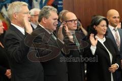 Vereidigung Neuer Oberbürgermeister Dr. Christian Lösel, Stadtrat, OB - Neuer OB Christian Lösel vereidigt den neuen Stadtrat in Ingolstadt Sitzungssaal