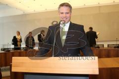Vereidigung Neuer Oberbürgermeister Dr. Christian Lösel, Stadtrat, OB vor der Presse