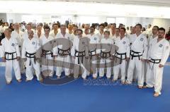 Kwon, Jae-Hwa in Ingolstadt mit Leitern von  TaeKwonDo Kampfsportschulen