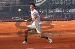Tennis - Stadtmeisterschaft - Saison 2023/2024 - Malik, Elio Sayeed - DJK Ingolstadt - Viertelfinal - Foto: Meyer Jürgen
