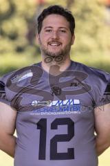 American Football - Ingolstadt Dukes - Saison 2021/2022 - Fotoshooting - Portraits - Daniel Schiller