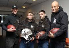 Football - IN DUKES - Neuzugänge 2010 - von links Travis Harvey, Mario Filakovic Flo Schneider und Kenneth Telfair