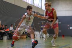 Basketball Bayernliga Herren - Saison 2026/27 - PSV Ingolstadt - TSV Milbertshofen - Schnug Josua rot Milbertshofen - Petrovic Noel Dian weiss Ingolstadt - Foto: Meyer Jürgen