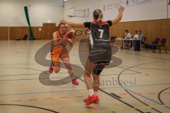 Basketball - Frauen -  Saison 2026/27 - TSV Etting Ingolstadt - TSV Wasserburg 2 - Maier Nicole orange Etting - Kqiku Migena schwarz Wasserburg Foto: Meyer Jürgen