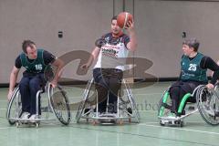 Rollstuhlbasketball —  Saison 2023/24 - Schanzer Wheelys - SV Reha Augsburg - Valentin Gmeiner Schanzer Wheelys  - Simona Ladzig #25 Augsburg - Sebastian Schunke #16 Augsburg - Foto: Meyer Jürgen