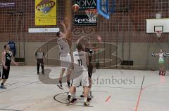 Basketball MTV Ingolstadt - FC Tegernheim - Zeh.E (weiss MTV Ing) beim Wurf - Foto: Juergen Meyer