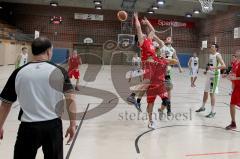 Basketball WestPark Baskets Ingolstadt - TSV München -Tobias Ziehe #10 weiß Ingolstadt einen Schritt zu spät -  Foto: Jürgen Meyer