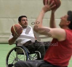 Rollstuhlbasketball - Portrait Yusuf Yildiz im Training