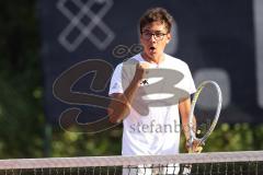 Tennis - Stadtmeisterschaft - Saison 2023/2024 - Malik, Elio Sayeed - DJK Ingolstadt - Viertelfinal - Foto: Meyer Jürgen