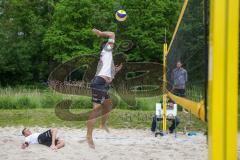 BVV Beach Masters (Kat 2) Ingolstadt - Kim Huber Beach4U - Janek Etzold TSV Zirndorf - Spielpartner von Kim Huber am Boden - Foto: Jürgen Meyer