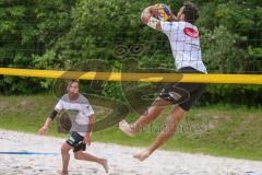 BVV Beach Masters (Kat 2) Ingolstadt - Kim Huber Beach4U am Ball - Janek Etzold TSV Zirndorf - Spielpartner von Kim Huber  - Foto: Jürgen Meyer