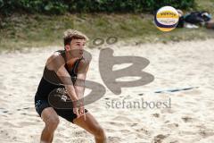 Beachvolleyball Turnier - BVV Beach Cup Ingolstadt - Kim Huber (blaues Trikot) Ingolstadt und Tobias Besenböck  (schwarzes Trikot) ASV Dachau