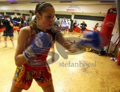 Bianca Bartling - Boxen und Kickboxerin