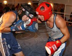 Boxen - Vergleichskampf - BC Ingolstadt : Berlin Wedding - links Winter Johannes IN rechts Yazar Ahmet