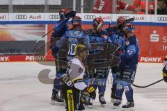 DEL - Eishockey - Saison 2020/21 - ERC Ingolstadt - Krefeld Pinguine - Der 1:0 Führungstreffer durch Frederik Storm (#9 ERCI) - #jubel - Mirko Höfflin (#10 ERCI) - Foto: Jürgen Meyer