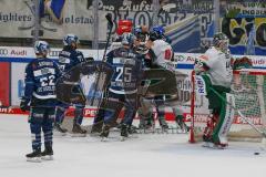 Penny DEL - Eishockey - Saison 2021/22 - ERC Ingolstadt - Augsburger Panther - Der 4:1 Führungstreffer durch Wayne Simpson (#21 ERCI) - jubel - Markus Keller Torwart (#35 Augsburg) - #ab77# - Mathew Bodie (#22 ERCI) - Foto: Stefan Bösl