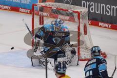 DEL; Playoffs; ERC Ingolstadt - DEG Düsseldorf; Torwart Michael Garteig wehrt ab