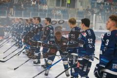 Penny DEL - Eishockey - Saison 2021/22 - ERC Ingolstadt - Red Bull München - Daniel Pietta (#86 ERCI) - Leon Hüttl (#25 ERCI) - vor dem Spiel -  Foto: Jürgen Meyer