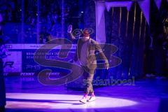 DEL; ERC Ingolstadt - Dresdner Eislöwen; Ehrung Thomas Greilinger (39 ERC), Patrick Köppchen wird begrüßt