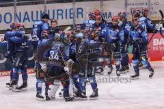 DEL - ERC Ingolstadt - EHC Red Bull München - Brandon DeFazio (24 ERC) erzielt das erlösende Tor zum 5:4, München scheidet aus. ERC Ingolstadt im Halbfinale, Tor Jubel