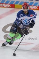 DEL - Eishockey - Saison 2020/21 - ERC Ingolstadt - Eisbären Berlin - Garret Pruden (#27 ERCI) beim warm machen  - Foto: Jürgen Meyer