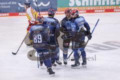DEL - Eishockey - ERC Ingolstadt - Düsseldorfer EG - Tor Jubel Ausgleich 1:1 durch Samuel Soramies (28 ERC), Wojciech Stachowiak (19 ERC) Morgan Ellis (4 ERC) Hans Detsch (89 ERC)