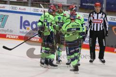 DEL - Eishockey - Saison 2020/21 - ERC Ingolstadt - Eisbären Berlin - Der 4:1 Führungstreffer durch Tim Wohlgemuth (#33 ERCI) - jubel - Colton Jobke (#7 ERCI) - Frederik Storm (#9 ERCI) - Foto: Jürgen Meyer