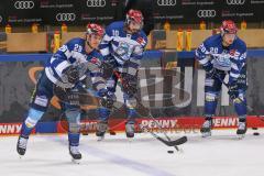 DEL - Eishockey - Saison 2020/21 - ERC Ingolstadt - EHC Red Bull München - Samuel Soramies (#28 ERCI) - Mirko Höfflin (#10 ERCI) - Emil Quaas (#20 ERCI) - Foto: Jürgen Meyer