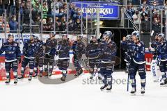 Im Bild: Wayne Simpson (#21 ERCI) Colton Jobke (#7 ERCI) Chris Bourque (#77 ERCI) Louis-Marc Aubry (#11 ERCI) Simon Gnyp (#3 ERC) Mirko Höfflin (#10 ERCI) Samuel Soramies (#28 ERCI) Fabio Wagner (#5 ERCI) Frederik Storm (#9 ERCI)

